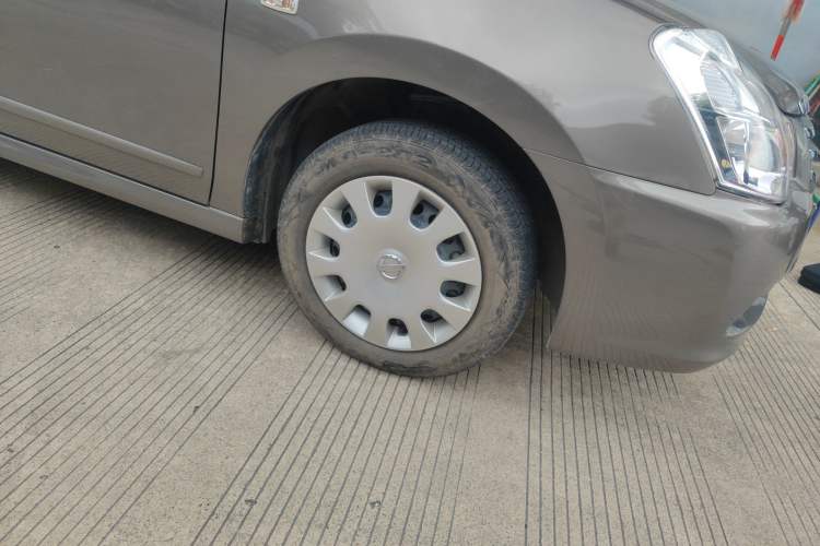 Used Nissan Sylphy 2018 Classic 1.6XE Manual Comfort Edition Right Front Wheel Hub