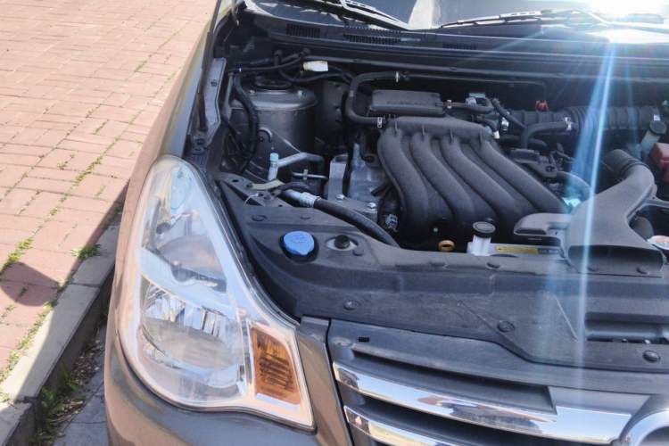Used Nissan Sylphy 2018 Classic 1.6XE+ Manual Leading Edition Engine Bay Right