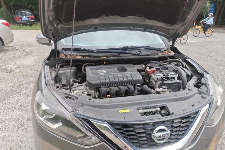 Used Nissan Sylphy 2018 1.6XV CVT Deluxe Edition Engine Bay Right