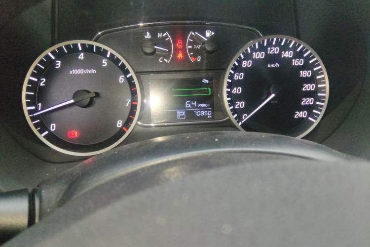 Used Nissan Sylphy 2018 1.6XV CVT Deluxe Edition Odometer Close Up