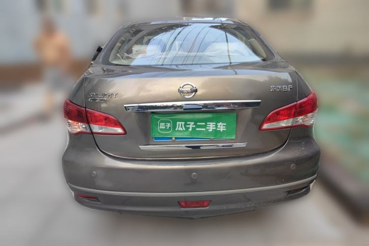 Used Nissan Sylphy 2018 Classic 1.6XE+ Manual Leading Edition Rear