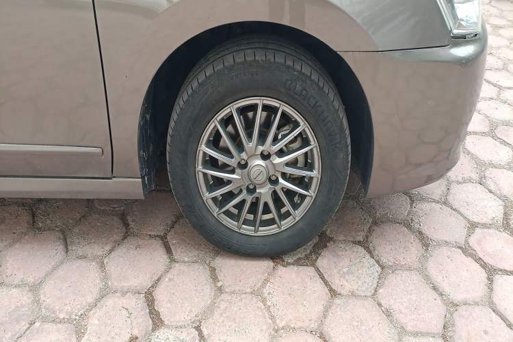 Used Nissan Sylphy 2018 Classic 1.6XE CVT Comfort Edition Right Front Wheel Hub