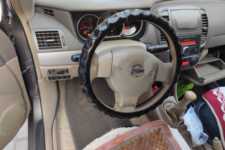 Used Nissan Sylphy 2018 Classic 1.6XE+ Manual Leading Edition Steering Wheel