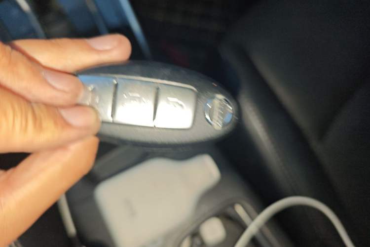 Used Nissan Sylphy 2018 1.6XV CVT Deluxe Edition Vehicle Key