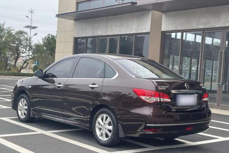 Used Nissan Sylphy 2018 Classic 1.6XE+ CVT Leading Edition Exterior 3