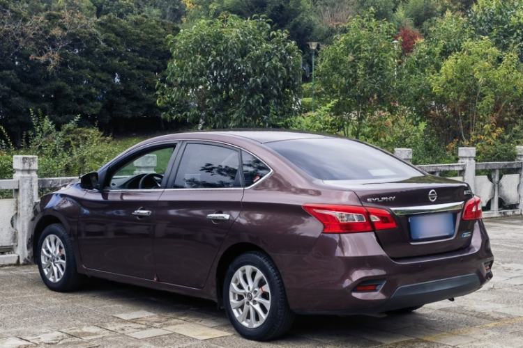 Used Nissan Sylphy 2018 1.6XV CVT Deluxe Edition Exterior 4