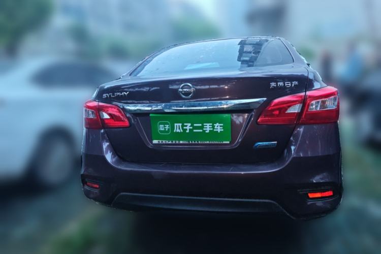 Used Nissan Sylphy 2018 1.6XV CVT Deluxe Edition Exterior 4