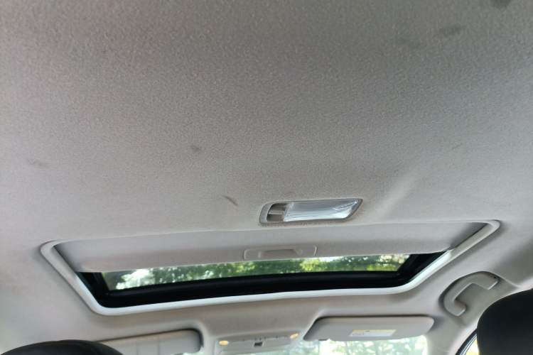Used Nissan Sylphy 2018 1.6XV CVT Deluxe Edition Headliner
