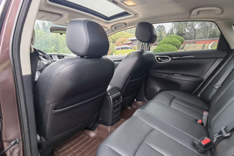 Used Nissan Sylphy 2018 1.6XV CVT Deluxe Edition Interior 6