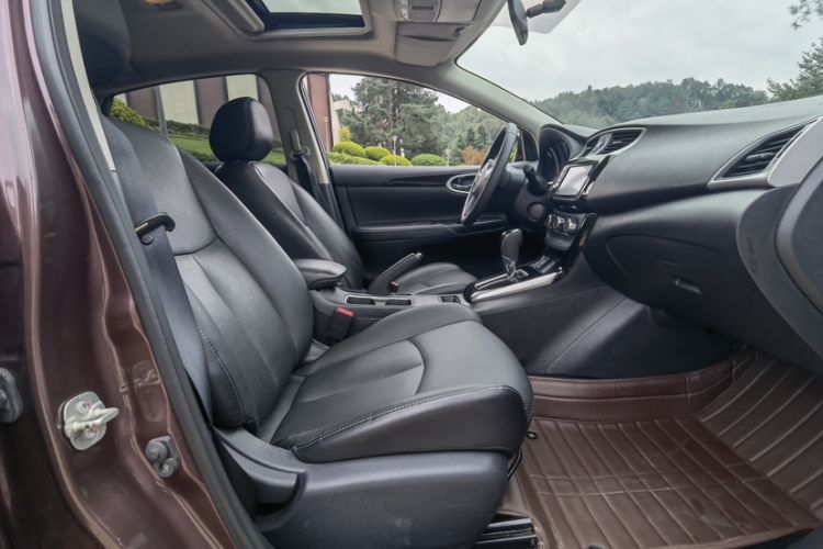 Used Nissan Sylphy 2018 1.6XV CVT Deluxe Edition Interior 7