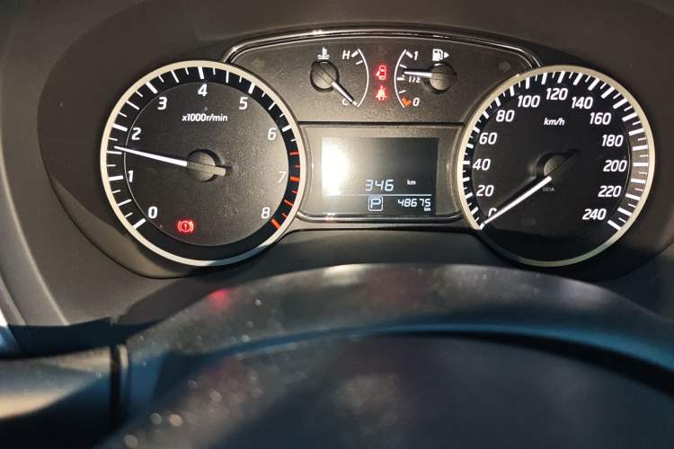 Used Nissan Sylphy 2018 1.6XV CVT Deluxe Edition Odometer Close Up