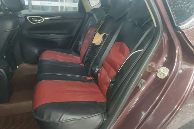 Used Nissan Sylphy 2018 1.6XV CVT Deluxe Edition Left Rear Seat