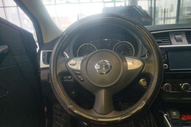 Used Nissan Sylphy 2018 1.6XV CVT Deluxe Edition Steering Wheel
