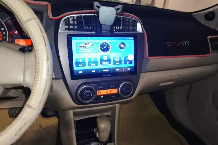 Used Nissan Sylphy 2018 Classic 1.6XE CVT Comfort Edition Audio And AC Panel