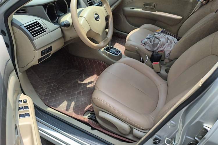 Used Nissan Sylphy 2018 Classic 1.6XE+ CVT Leading Edition Driver Seat