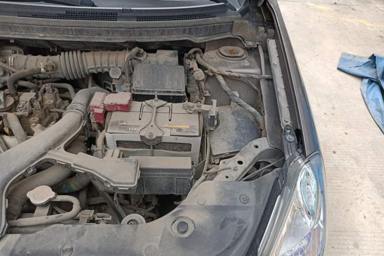 Used Nissan Sylphy 2018 Classic 1.6XE+ CVT Leading Edition Engine Bay Left