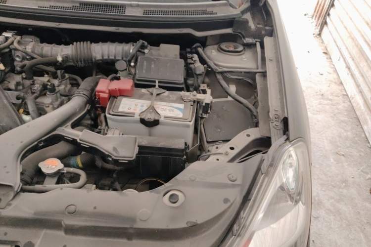 Used Nissan Sylphy 2018 Classic 1.6XE+ Manual Leading Edition Engine Bay Left