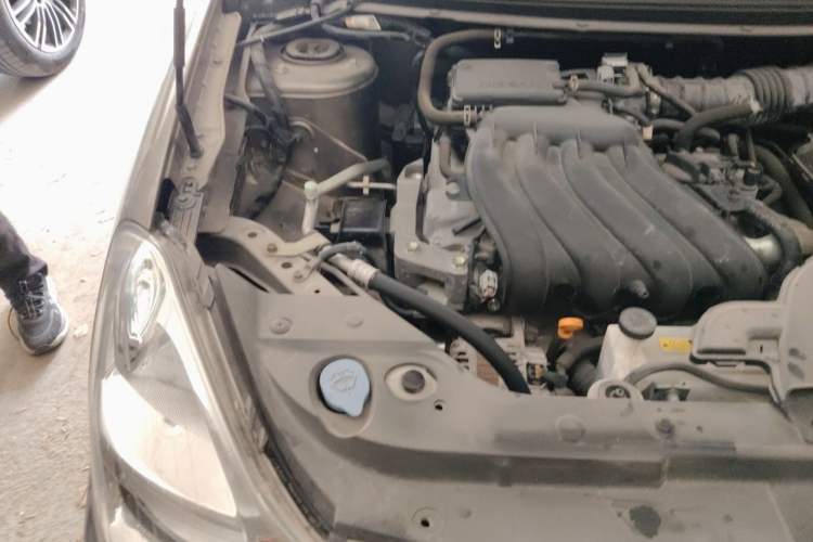 Used Nissan Sylphy 2018 Classic 1.6XE+ Manual Leading Edition Engine Bay Right