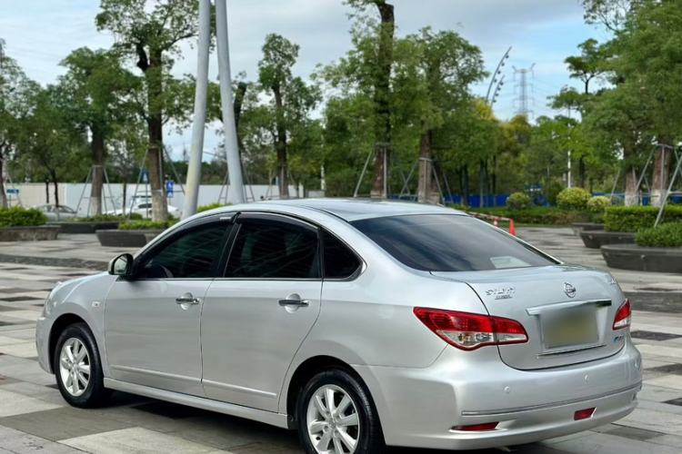 Used Nissan Sylphy 2018 Classic 1.6XE+ CVT Leading Edition Exterior 4