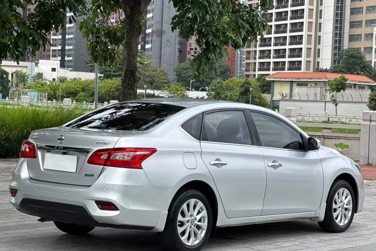 Used Nissan Sylphy 2018 1.6XV CVT Deluxe Edition Exterior 5