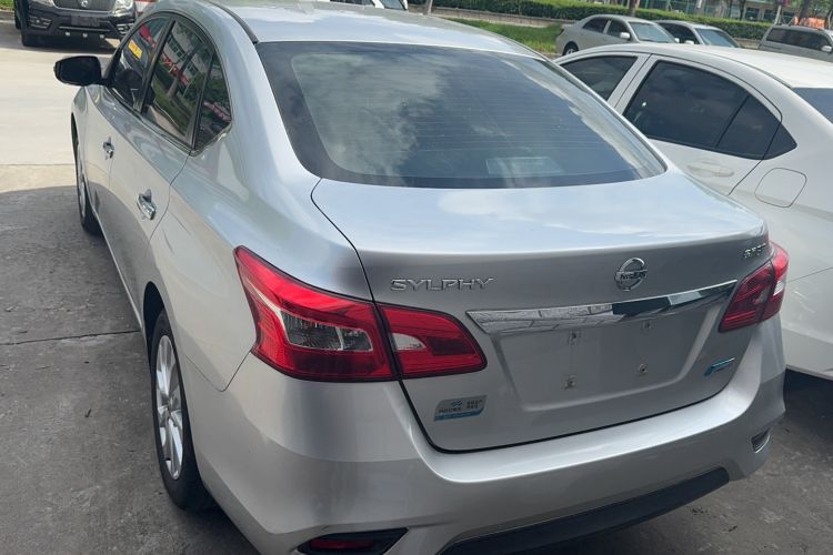 Used Nissan Sylphy 2018 1.6XV CVT Deluxe Edition Exterior 5