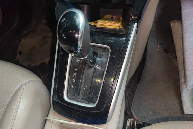 Used Nissan Sylphy 2018 1.6XV CVT Deluxe Edition Gear Lever