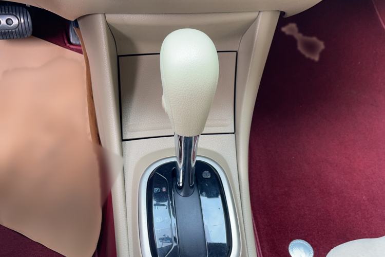 Used Nissan Sylphy 2018 Classic 1.6XE+ CVT Leading Edition Gear Lever