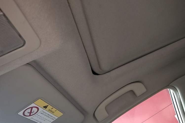 Used Nissan Sylphy 2018 Classic 1.6XE+ CVT Leading Edition Headliner