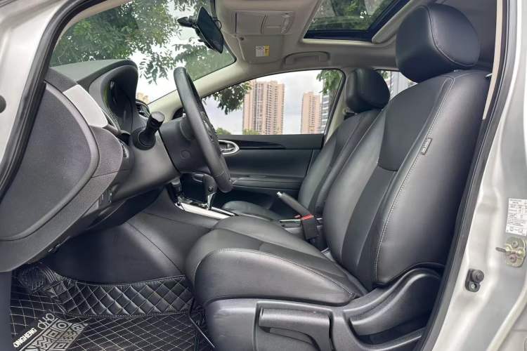 Used Nissan Sylphy 2018 1.6XV CVT Deluxe Edition Interior 1