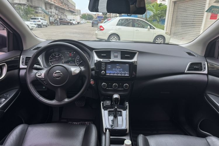 Used Nissan Sylphy 2018 1.6XV CVT Deluxe Edition Interior 1