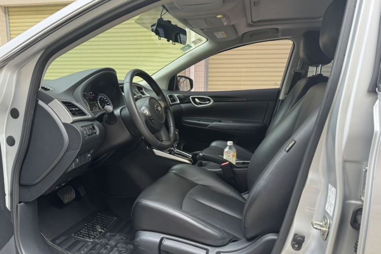 Used Nissan Sylphy 2018 1.6XV CVT Deluxe Edition Interior 2