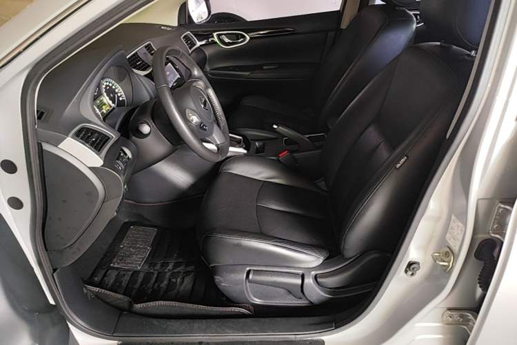 Used Nissan Sylphy 2018 1.6XV CVT Deluxe Edition Left Front Seat