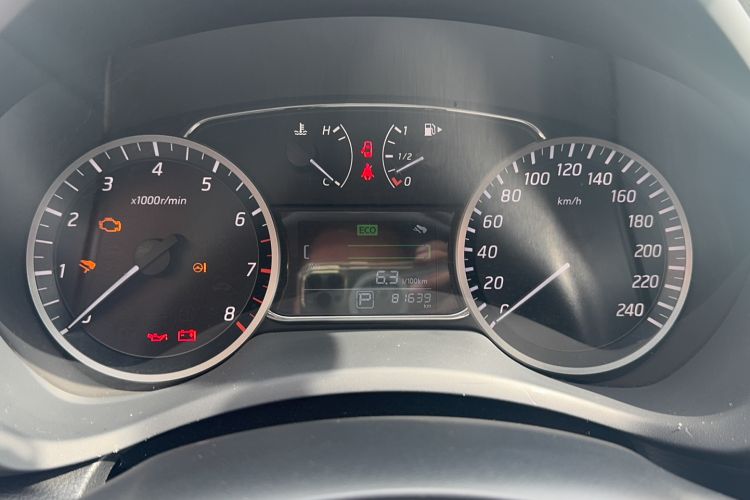 Used Nissan Sylphy 2018 1.6XV CVT Deluxe Edition Odometer Close Up