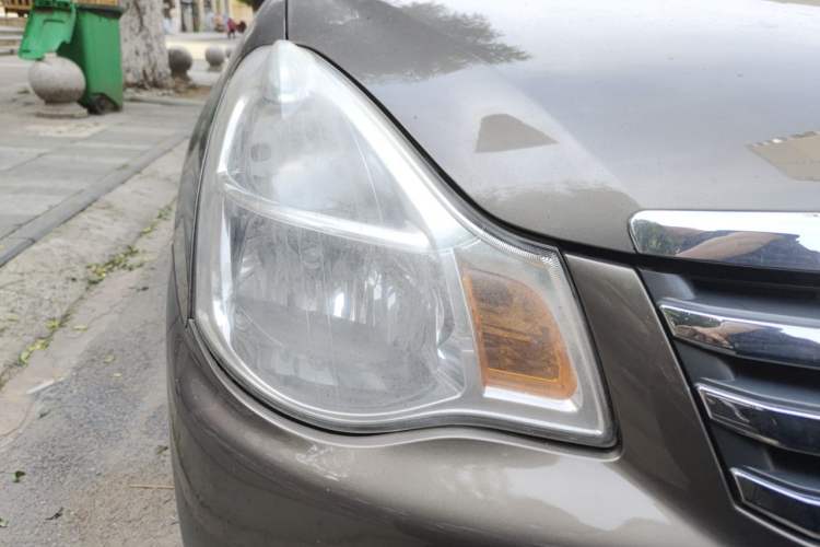 Used Nissan Sylphy 2018 Classic 1.6XE+ CVT Leading Edition Right Front Headlight