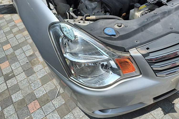 Used Nissan Sylphy 2018 Classic 1.6XE+ CVT Leading Edition Right Front Headlight