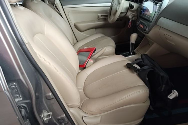 Used Nissan Sylphy 2018 Classic 1.6XE+ CVT Leading Edition Right Front Seat