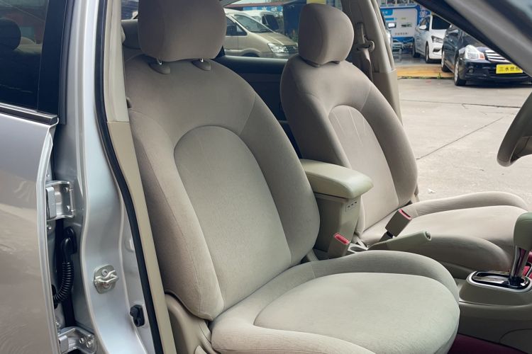 Used Nissan Sylphy 2018 Classic 1.6XE+ CVT Leading Edition Right Front Seat