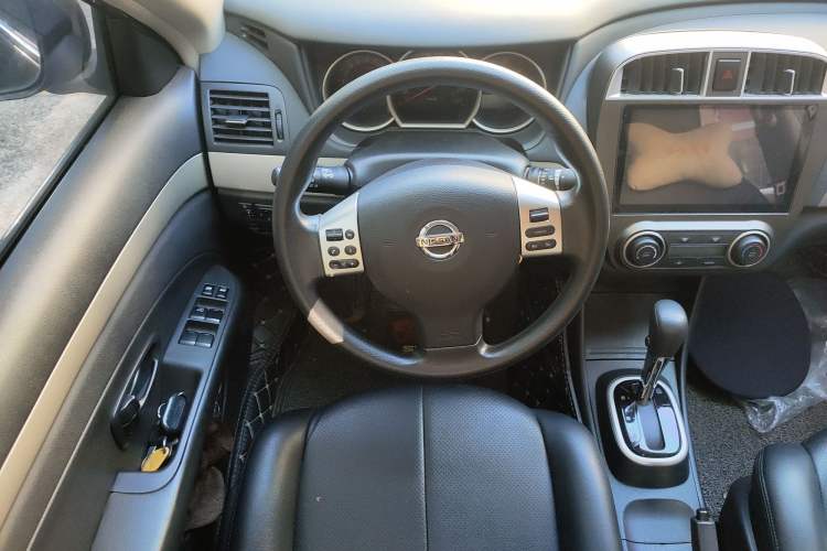 Used Nissan Sylphy 2018 Classic 1.6XE CVT Comfort Edition Steering Wheel