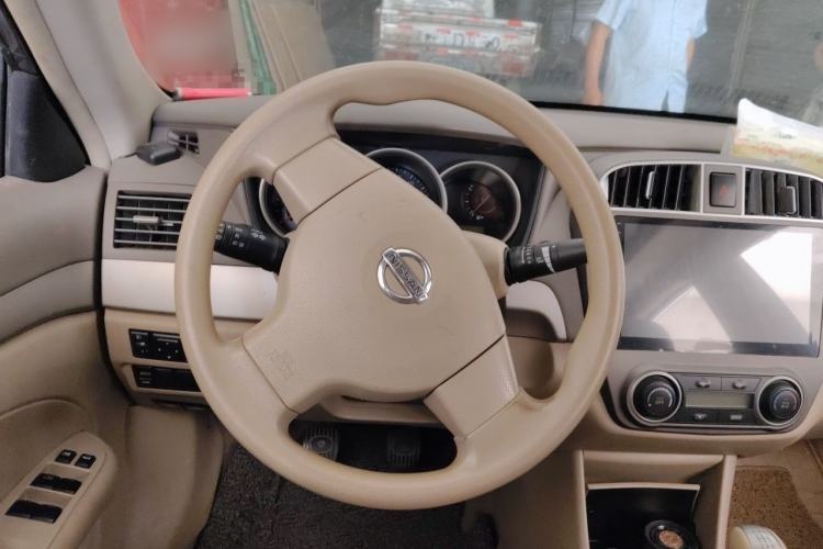 Used Nissan Sylphy 2018 Classic 1.6XE+ Manual Leading Edition Steering Wheel
