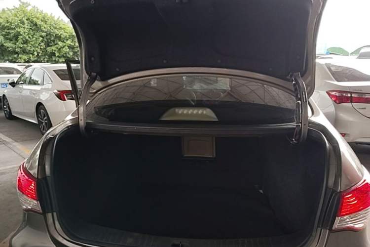 Used Nissan Sylphy 2018 Classic 1.6XE+ CVT Leading Edition Trunk