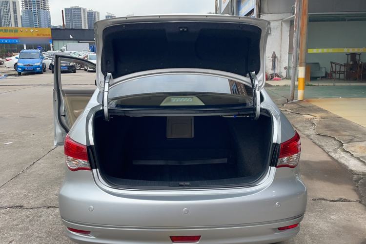 Used Nissan Sylphy 2018 Classic 1.6XE+ CVT Leading Edition Trunk