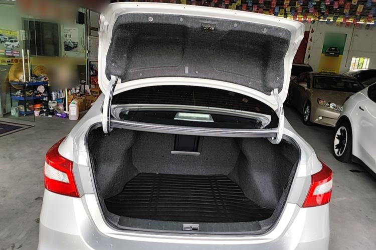 Used Nissan Sylphy 2018 1.6XV CVT Deluxe Edition Trunk