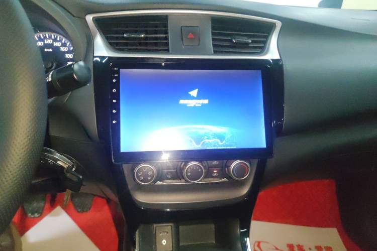 Used Nissan Sylphy 2018 1.6XL Manual Luxury Edition Audio And AC Panel