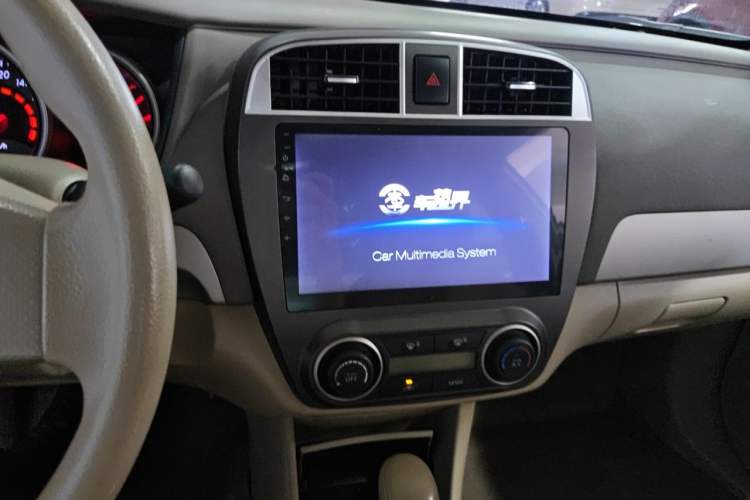 Used Nissan Sylphy 2018 Classic 1.6XE CVT Comfort Edition Audio And AC Panel