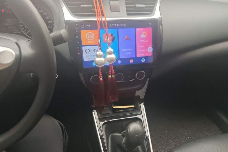 Used Nissan Sylphy 2018 1.6XL Manual Luxury Edition Audio And AC Panel