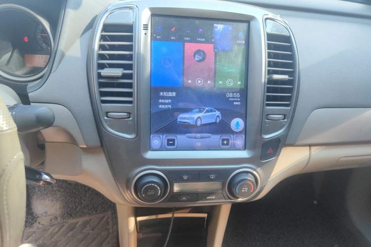 Used Nissan Sylphy 2018 Classic 1.6XE+ Manual Leading Edition Audio And AC Panel