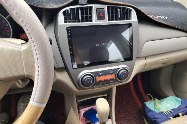 Used Nissan Sylphy 2018 Classic 1.6XE+ CVT Leading Edition Audio And AC Panel