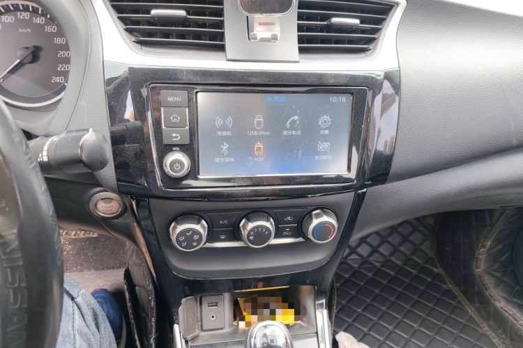 Used Nissan Sylphy 2018 1.6XV CVT Deluxe Edition Audio And AC Panel