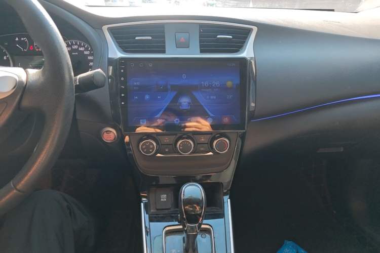 Used Nissan Sylphy 2018 1.6XV CVT Deluxe Edition Audio And AC Panel