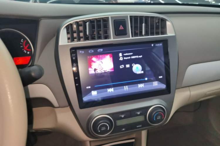 Used Nissan Sylphy 2018 Classic 1.6XE CVT Comfort Edition Audio And AC Panel